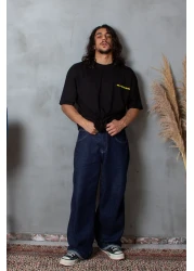 Sekizbiraltı تيشيرت أسود كبير الحجم مطبوع عليه الوهم للجنسين