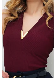 Trend Alaçatı Stili بلوزة نسائية باللون العنابي بياقة V عميقة وإكسسوارات معدنية بدون أكمام من Ottoban ALC-X13784