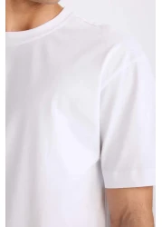 Defacto Oversize Wide Fit Crew Neck Basic Plain Short Sleeve White T-Shirt E6885Axns