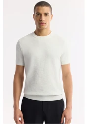 Avva Men's Ecru Crew Neck Textured Knitwear T-Shirt B 005119