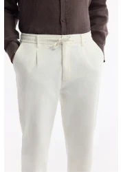 Avva بنطال تشينو رجالي من مزيج الكتان بخصر مريح ورباط علوي B003036