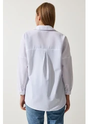 Happiness İstanbul Women's White Oversize Long Basic Shirt DD00842