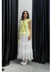 Havoş بلوزة صفرية بأكمام مكشكشة باللون الأصفر