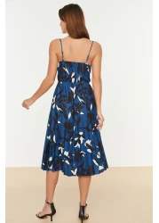  Collection فستان متوسط الطول بطبعات زهور ملونة - حزام قابل للتعديل TWOSS20EL2729