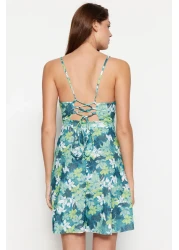  Collection فستان قصير من الكريب بطبعة زهور باللون الأخضر الداكن مع أشرطة قابلة للتعديل TWOSS20EL1630