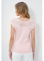 Trend Alaçatı Stili المرأة الحلوى الوردي قارب الرقبة الكتفين ثقوب مخرمة بلا أكمام تريكو بلوزة ALC-X13436