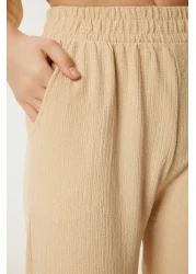 Happiness İstanbul طقم بنطلون كيمونو كريمي نسائي محبوك BY00050