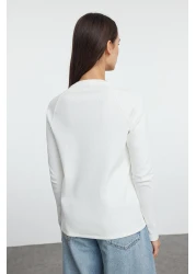  Collection Flexible Corded Ecru Knitted Blouse - Regular Cut, Buttoned - TWOAW25BZ00033