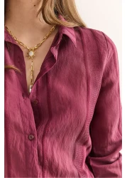 Olalook قميص نسائي بتفاصيل مخططة هندسية باللون العنابي GML-19001335