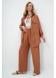 Trend Alaçatı Stili بدلة سفاري نسائية بنية بجيب مزدوج وبنطلون Aerobin واسع الساق بخصر مطاطي Ymx8448