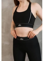 Butik طقم مكون من قطعتين مع بنطلون ضيق باللون الأسود