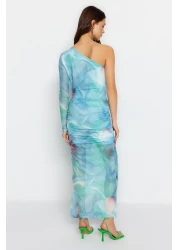  Collection فستان طويل مرن من التول منقوش باللون الأزرق TWOSS23EL01799