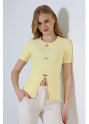 Butik Beyza Lycra Blouse with Sun Button Detail