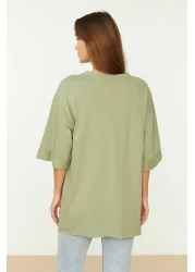  Collection تي شيرت محبوك غير متماثل بأكمام مزدوجة وأكمام واسعة TWOSS20TS0828