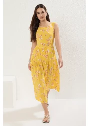  Collection Yellow Floral Cut Out / Flywheel Midi Woven Dress Twoss21El0709
