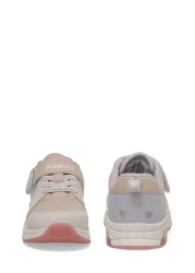 Kinetix حذاء رياضي للفتيات باللون الوردي من STARLEN 3PR