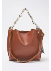  Shoes تان سلسلة وشاح مفصلة عبر حزام المرأة حقيبة الكتف TAKSS25OC00053