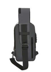 حقيبة دراجة نارية جديدة مع قفل بكلمة مرور، حقيبة مضادة للسرقة للرجال تُرتدى على الصدر ذات واجهة USB، للرياضة وا