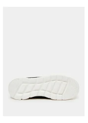 Styli أحذية رياضية بأربطة قابلة للتنفس ومزخرفة بالألوان