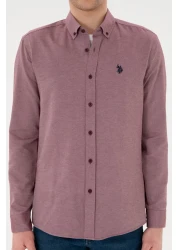 U.S. Polo Assn. قميص رجالي أساسي بأكمام طويلة باللون العنابي 50296777 -VR014