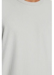  Collection إصدار محدود - تي شيرت عثماني رمادي بقصة واسعة TMNSS23TS00081