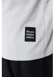  Collection Basic Gray Relaxed/Comfortable Fit Textured Waffle Pocket Label Short Sleeve T-Shirt TMNSS23TS00077