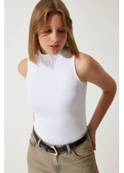 Happiness İstanbul بلوزة نسائية محبوكة ذات ياقة مدورة بدون أكمام حزمة من قطعتين باللونين الأبيض والأسود GT00012