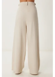 Happiness İstanbul بنطال نسائي واسع الساق من الكتان الكريمي المخلوط MX00211