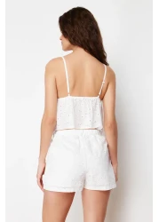  Collection White Floral Lined Self Pattern Shorts Woven Pajamas Set Thmss24Pt00075