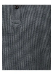 Koton تيشيرت بياقة بولو وأزرار بارزة الملمس وأكمام قصيرة