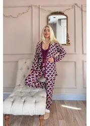 Pijamaevi طقم بيجامة نسائي محبوك حصريًا من Purple Daisy مع ثوب صباحي