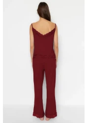  Collection طقم بيجامة محبوكة من الفيسكوز - دانتيل بورجوندي وتفاصيل شريطية، حزام حبل THMSS20PT0134