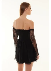  Collection فستان سهرة قصير منسوج من الشيفون مبطن على شكل حرف A باللون الأسود مناسب لحفلات التخرج TPRSS24EL00073