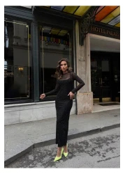 Vuntal BUTİK فستان من التول مرصع بالكامل