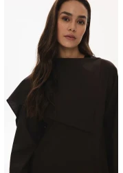 Hooopstore فستان بني من البوبلين مع تفاصيل عباءة متدفقة