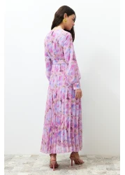  Modest فستان منسوج من الشيفون مبطن ومزين بالزهور باللون الوردي TCTSS24EB00151