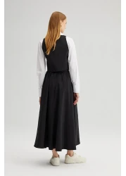 Touche Prive Kupra Vest and Skirt Set