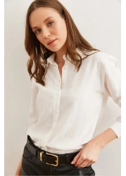 Olalook قميص نسائي أبيض لامع منسوج GML-19001152