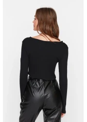  Collection Black Ribbed Fitted/Fitted Window/Cut Out Detailed Crop Stretchy Knitted Blouse TWOSS21BZ0042