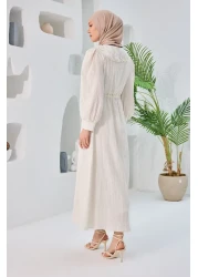 LOCCO Women's Baby Collar Lace Detailed Hijab Dress Ecru