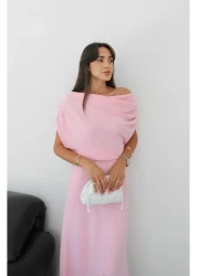 Havoş فستان طويل بتفاصيل كتف وردي