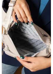 Just Polo حقيبة كتف نسائية - تصميم أنيق ومفيد