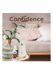 Glade Elegant Amber And Oud Automatic Refill Spray 269ml With Vanilla Automatic Refill Spray 269ml