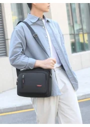 1pc Large Capacity Lightweight Fashion Shoulder Bag Suitable For Commuting Short Trip