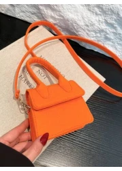 قطعة واحدة حقيبة صغيرة صغيرة جذابة بمغناطيس للفتح والإغلاق، كاجوال عملية متنوعة على الكتف من لون واحد ، حقيبة