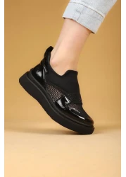 layki حذاء مشي نسائي أسود من Nexus - تصميم ملون