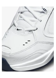 Nike حذاء اير مونارك IV الرياضي الأبيض