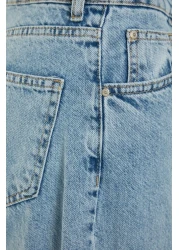  Collection جينز أزرق فاتح عالي الخصر واسع الساق TWOSS23JE00068