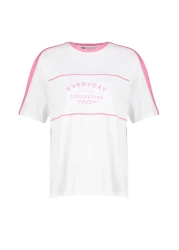  Collection White 100% Cotton Color Blocked Slogan Oversize/Wide Mold Knitted T-Shirt TWOSS24TS00132