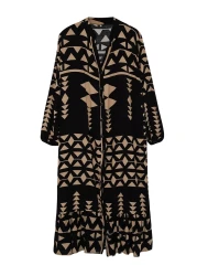  Collection فستان أسود متوسط ​​الطول بتفاصيل منسوجة بنمط كبح TWOSS24EL01019